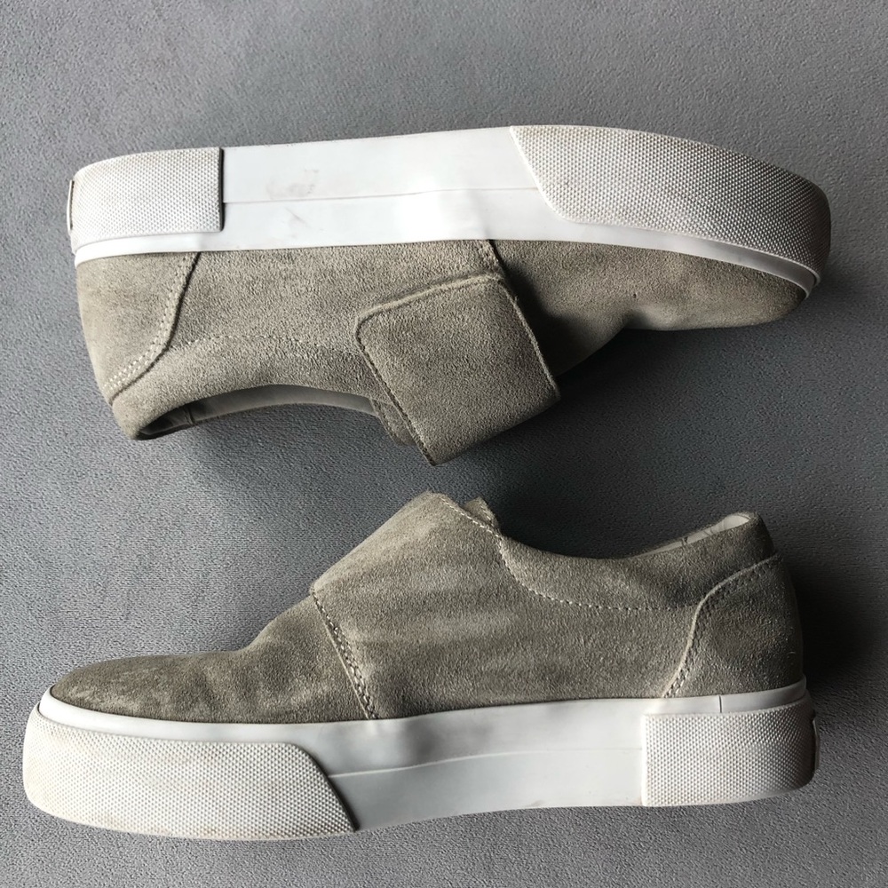 Vince ~ Cage Sport Suede Sneaker ~ Women’s Size 6